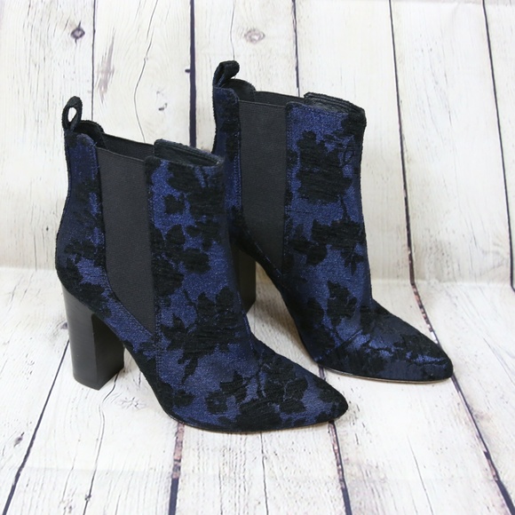 Vince Camuto Shoes - NEW Vince Camuto Britsy Chelsea Boot